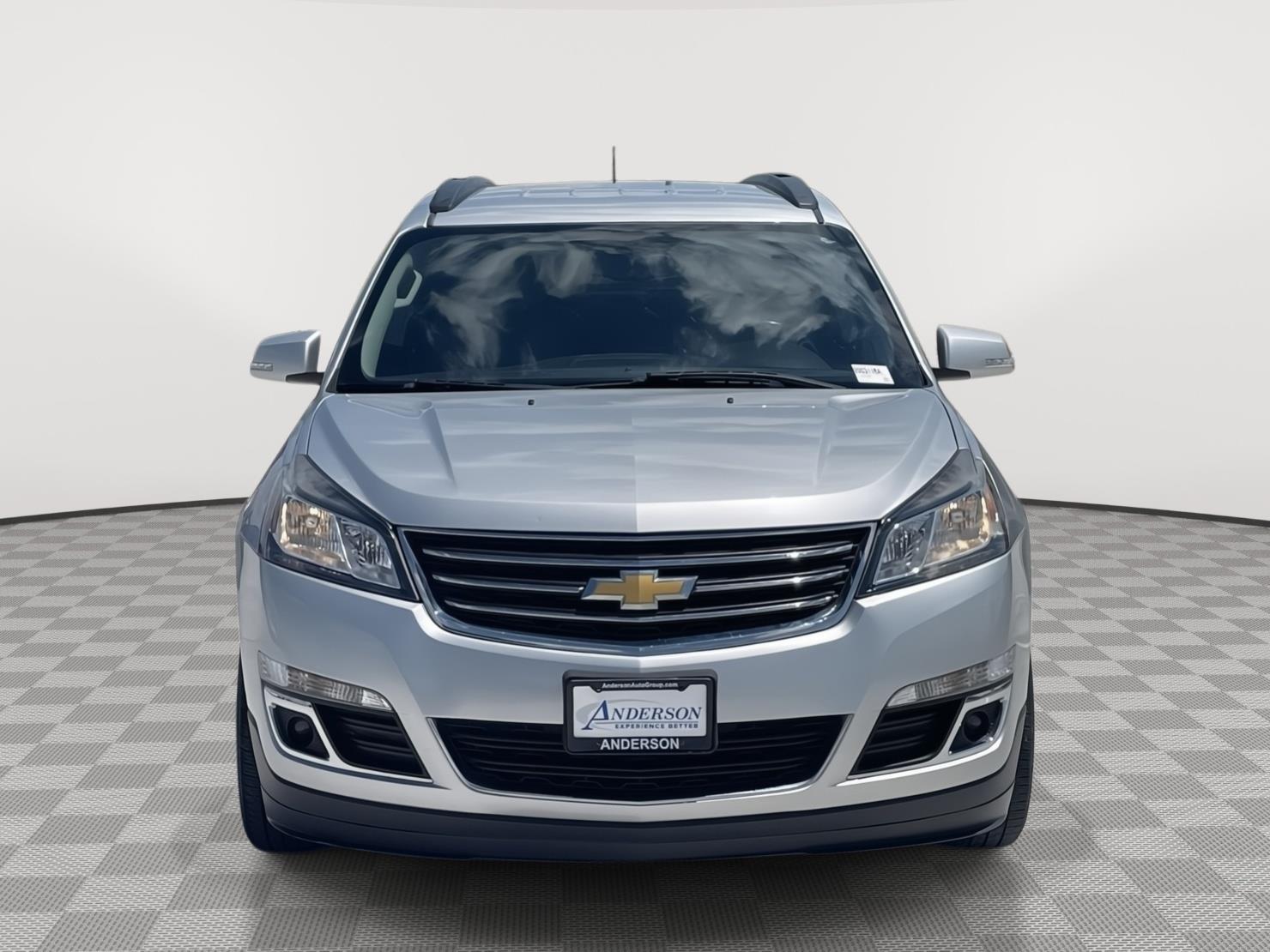 Vehicle photo 9