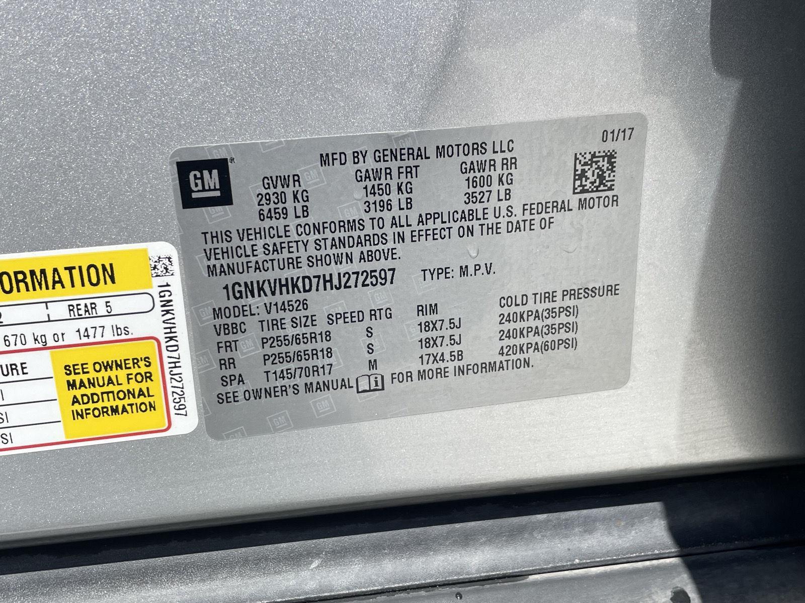Vehicle photo 11