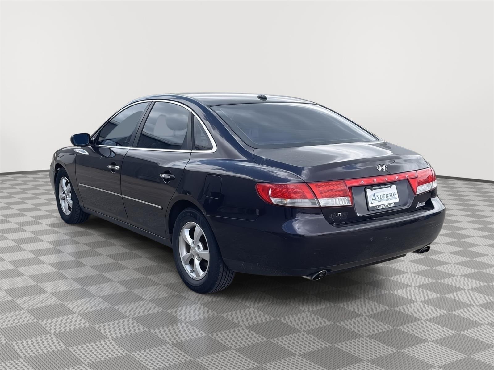 Used 2007 Hyundai Azera for sale in Grand Island NE