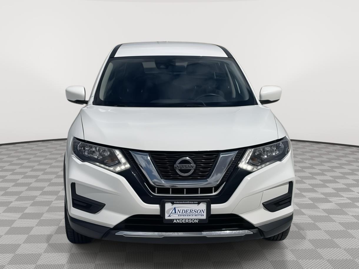 Vehicle photo 9