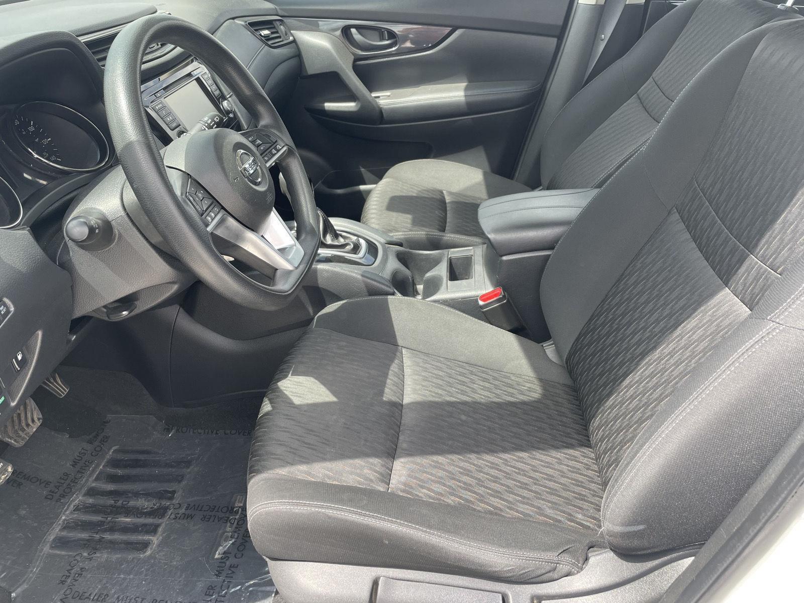 Vehicle photo 15