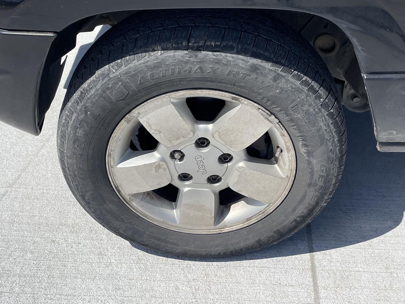 Pre-Owned 2001 Jeep Grand Cherokee for sale in Grand Island NE