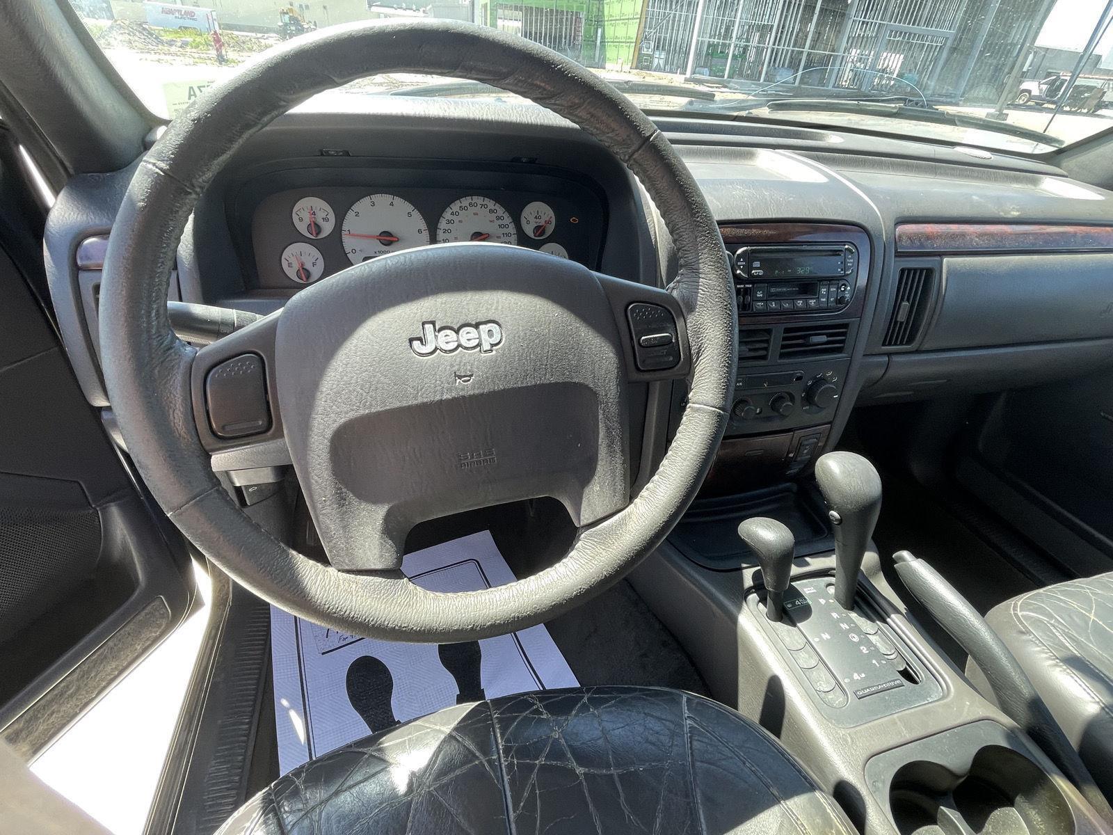 Pre-Owned 2001 Jeep Grand Cherokee for sale in Grand Island NE
