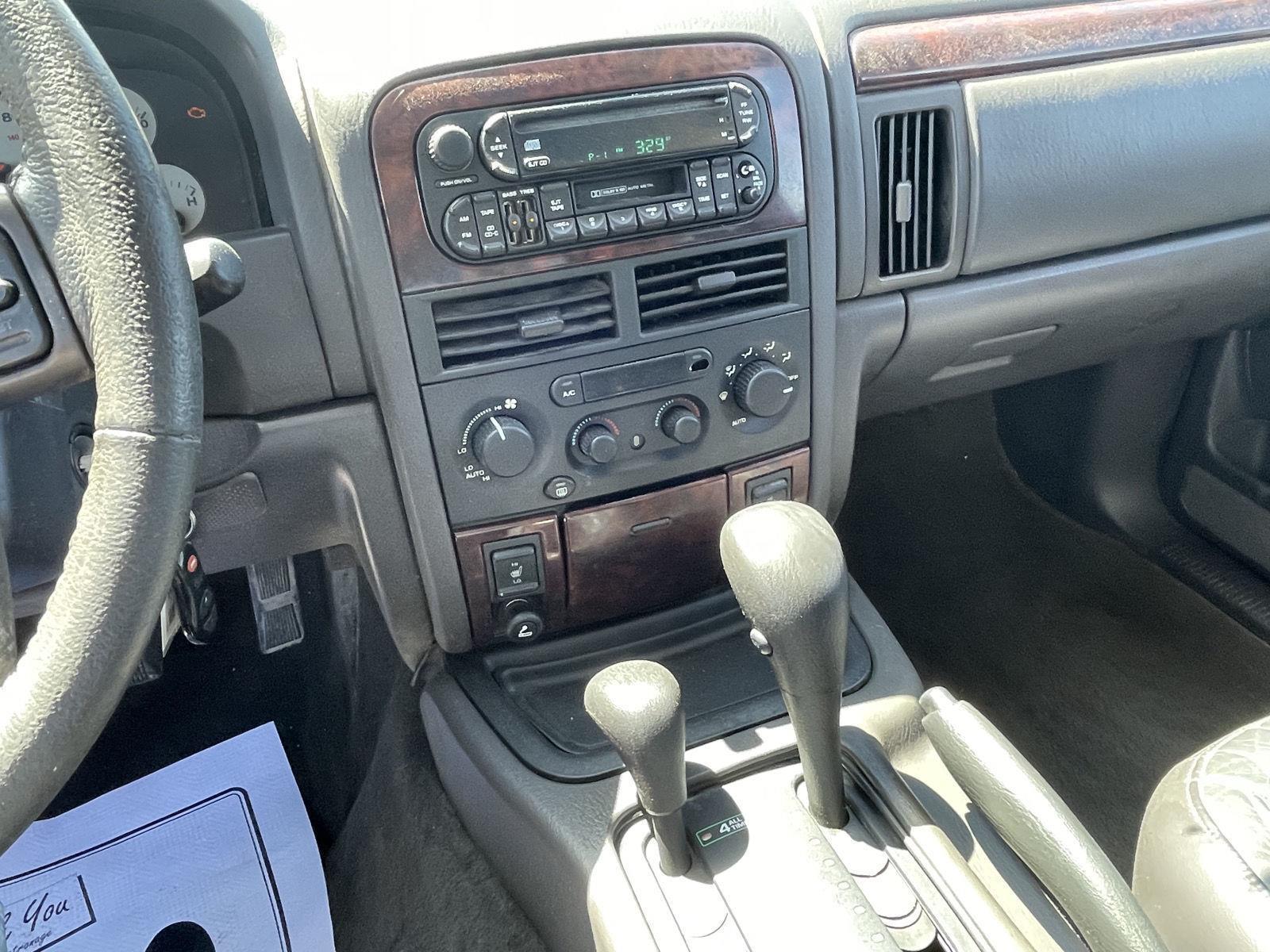 Pre-Owned 2001 Jeep Grand Cherokee for sale in Grand Island NE