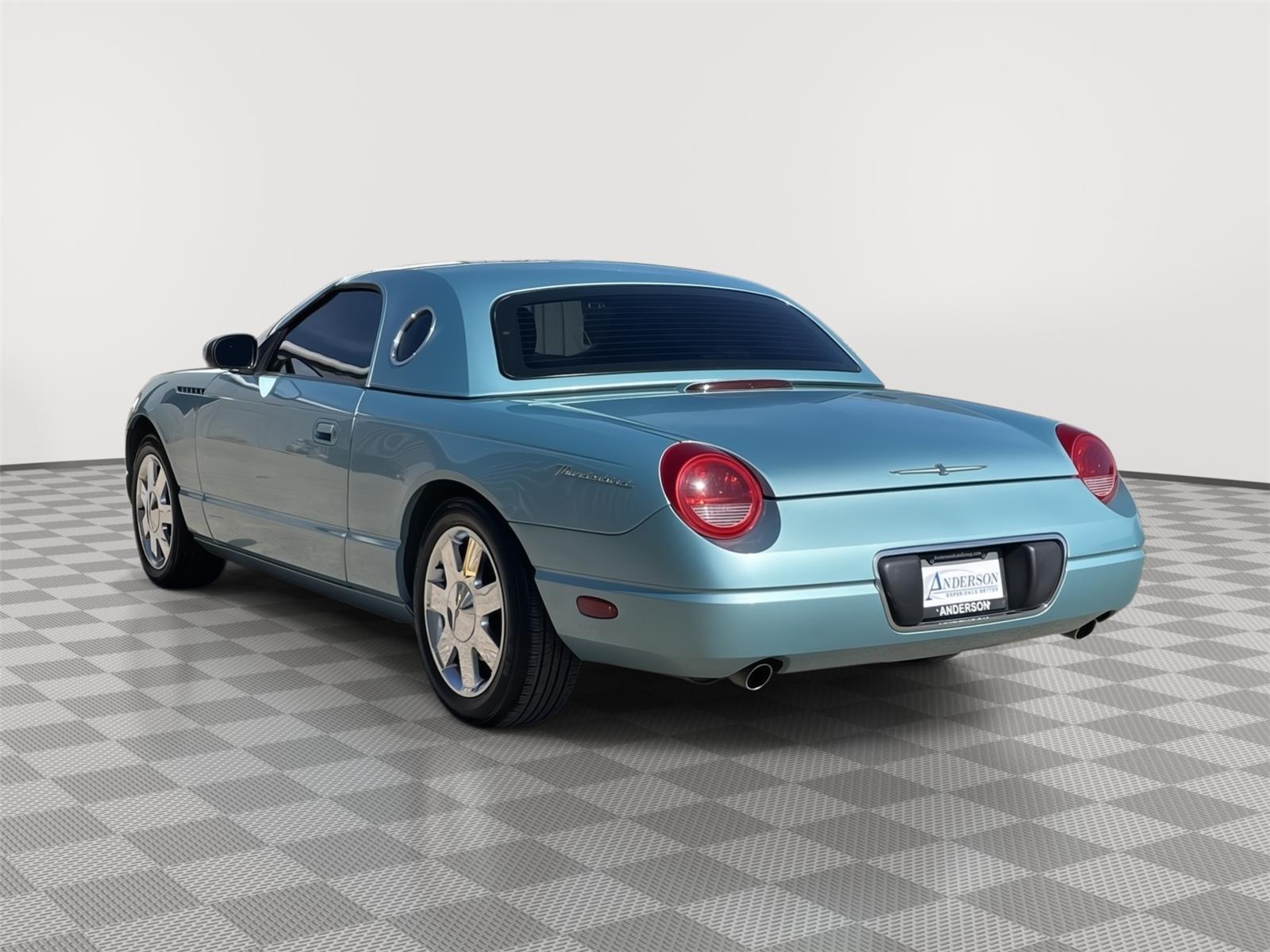 Pre-Owned 2002 Ford Thunderbird for sale in Grand Island NE
