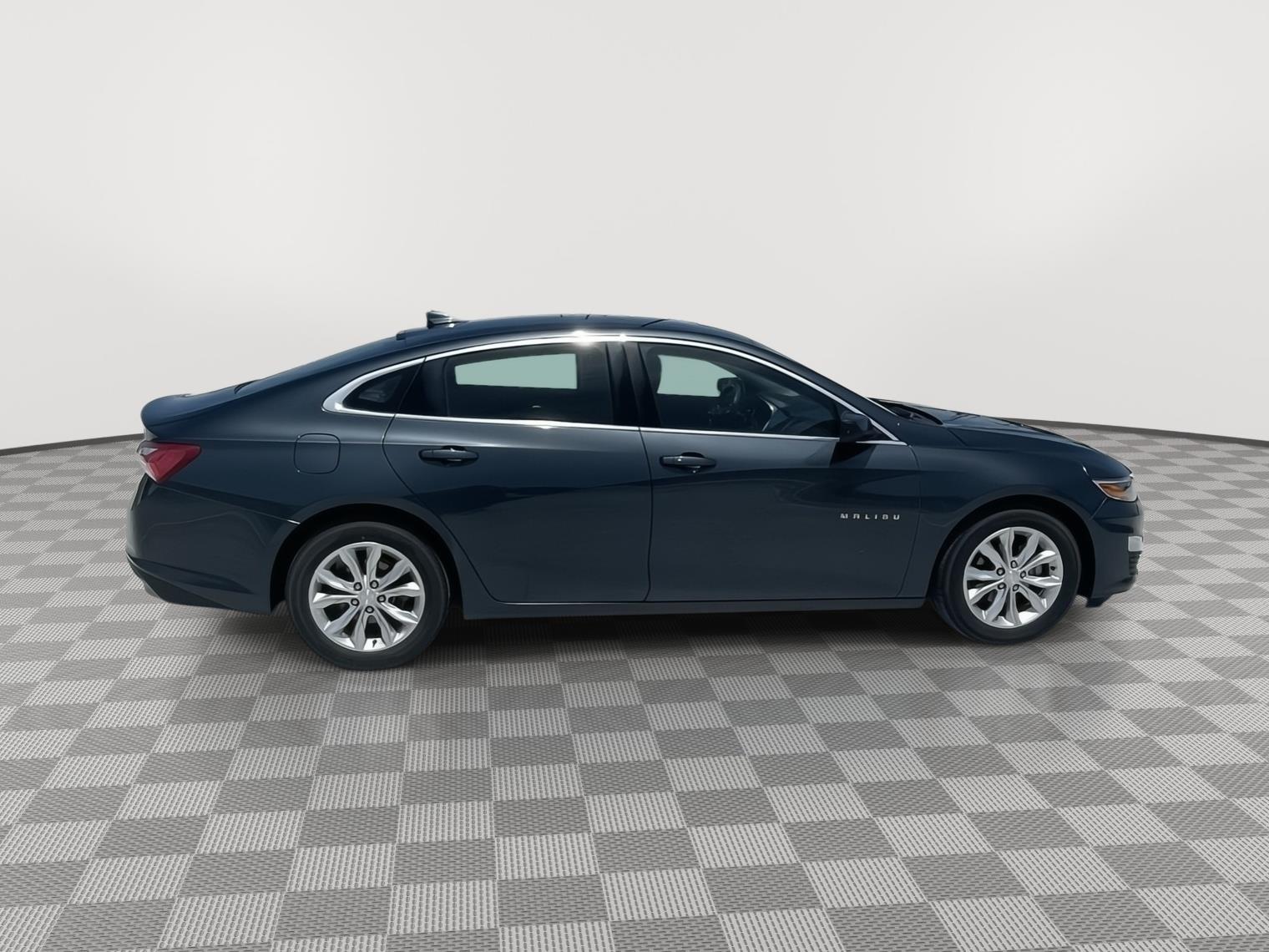 Used 2020 Chevrolet Malibu for sale in Grand Island NE