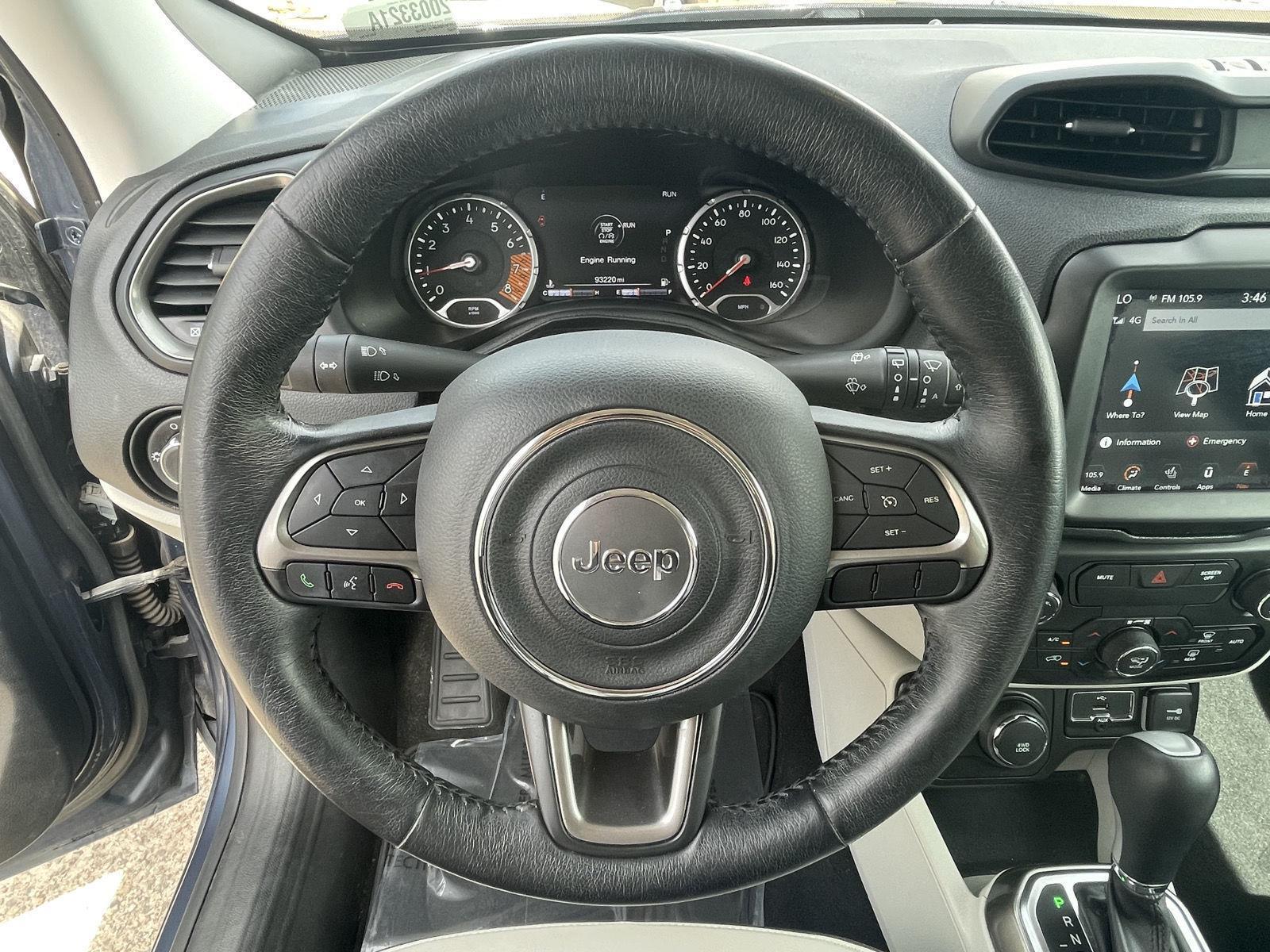 Vehicle photo 13
