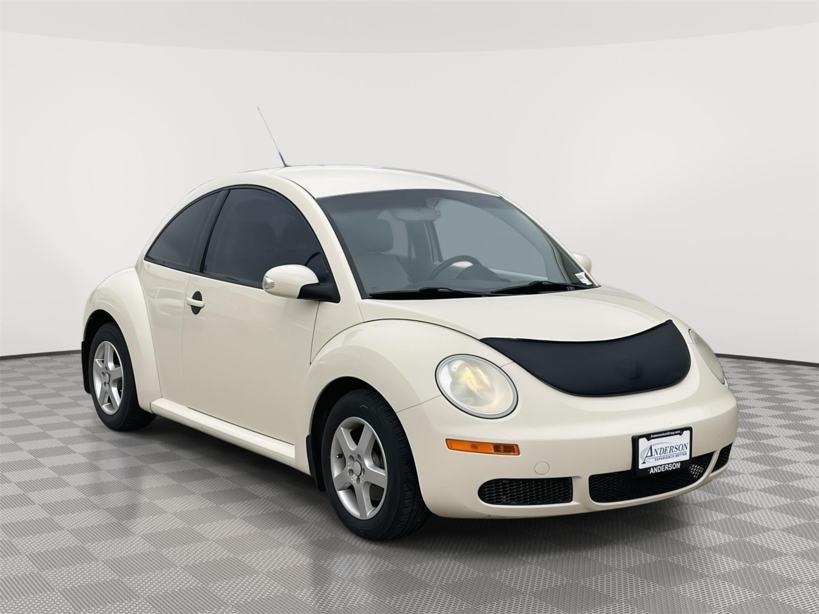 Used 2009 Volkswagen New Beetle Coupe for sale in Grand Island NE