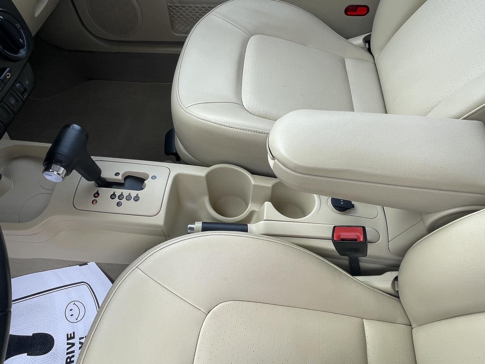 Used 2009 Volkswagen New Beetle Coupe for sale in Grand Island NE