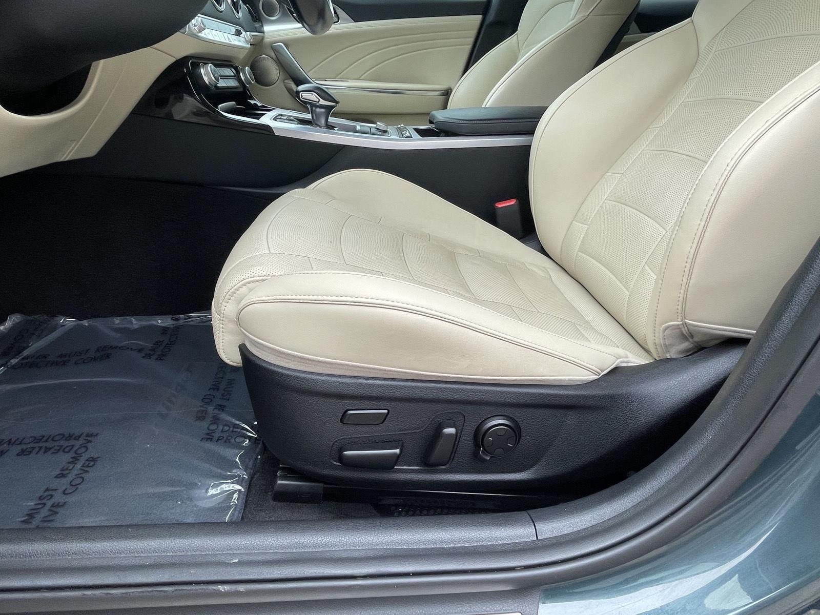 Used 2023 Kia Stinger for sale in Grand Island NE