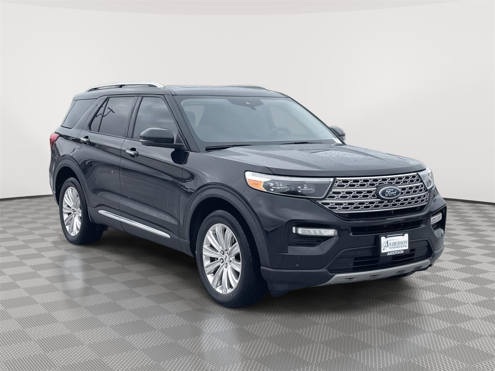 Vehicle photo 8