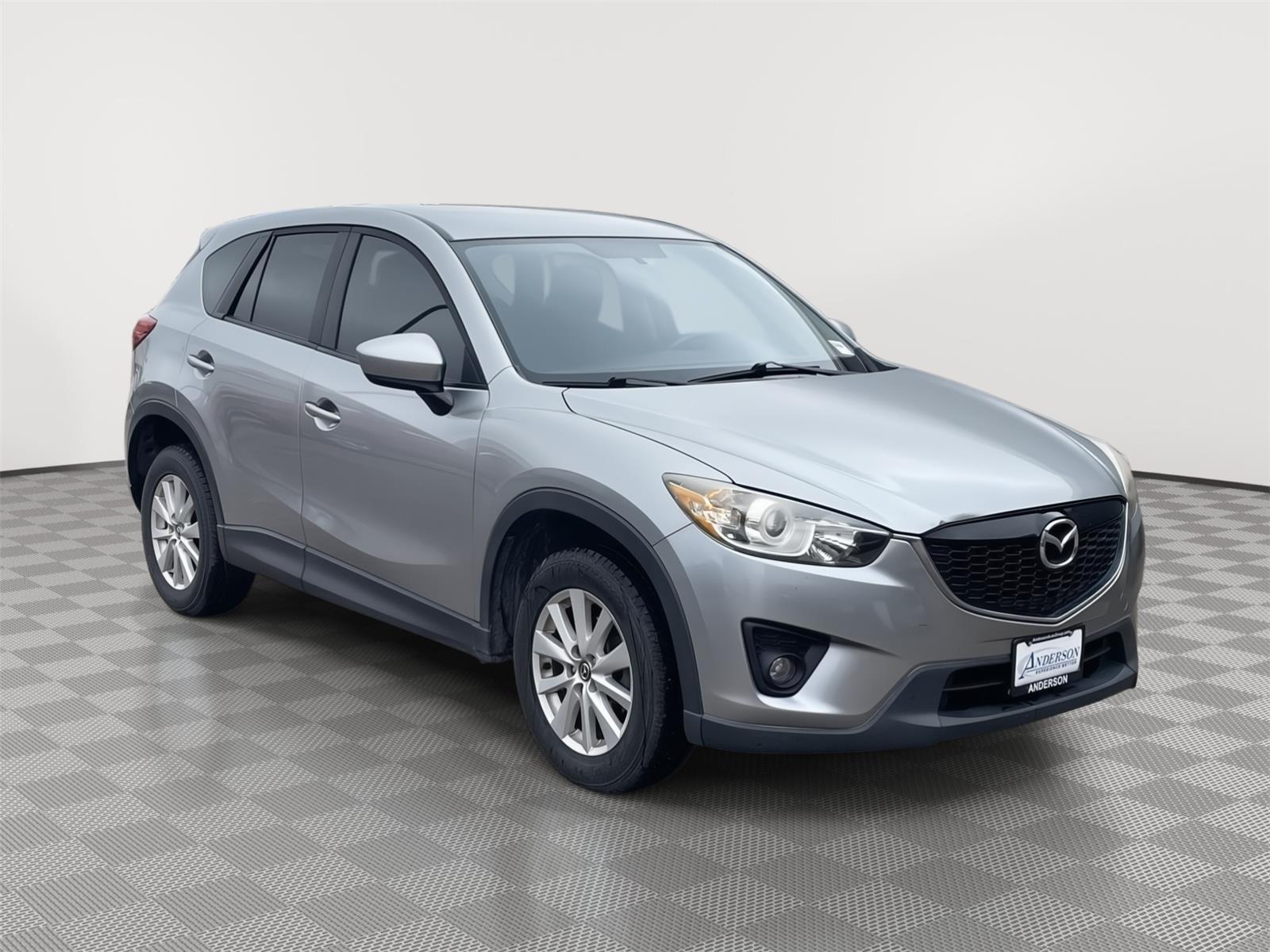 Vehicle photo 8