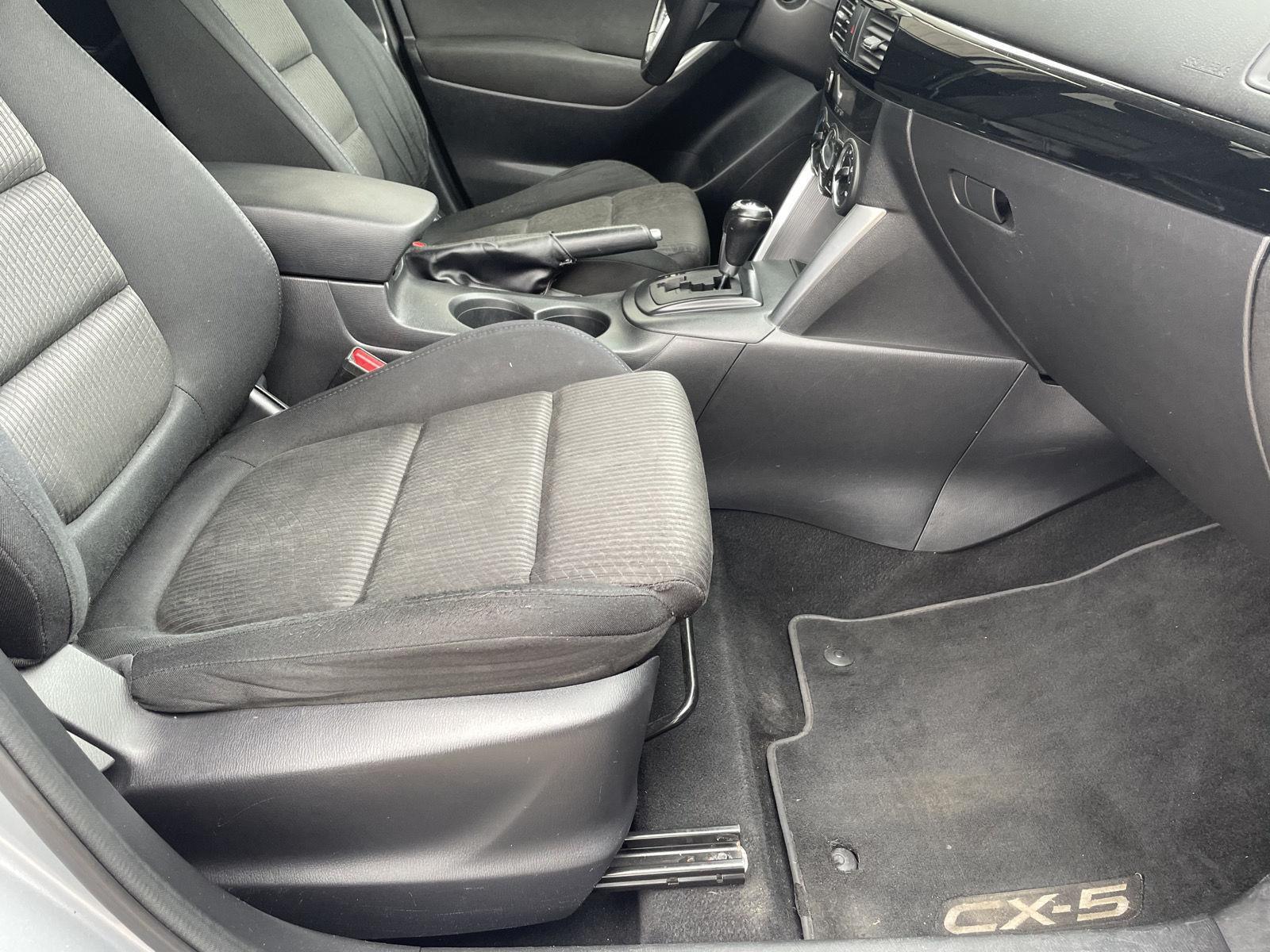 Vehicle photo 20