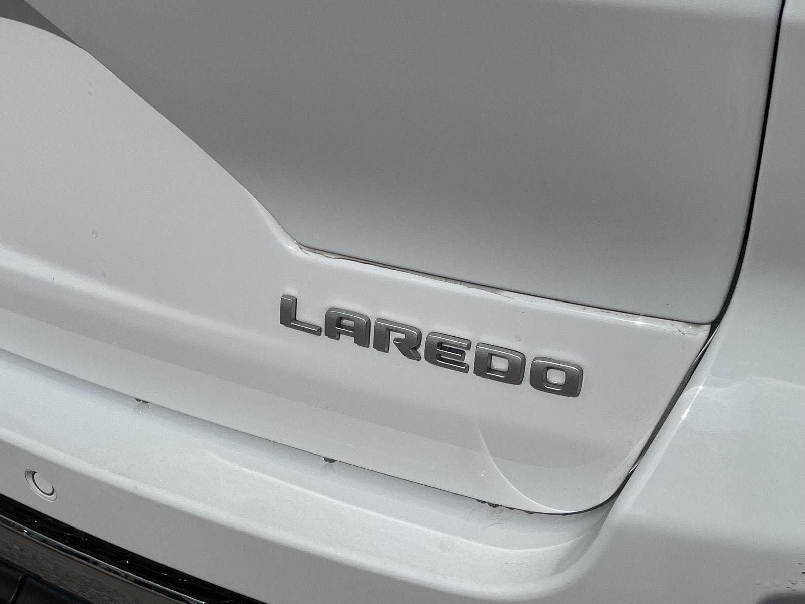 Vehicle photo 21