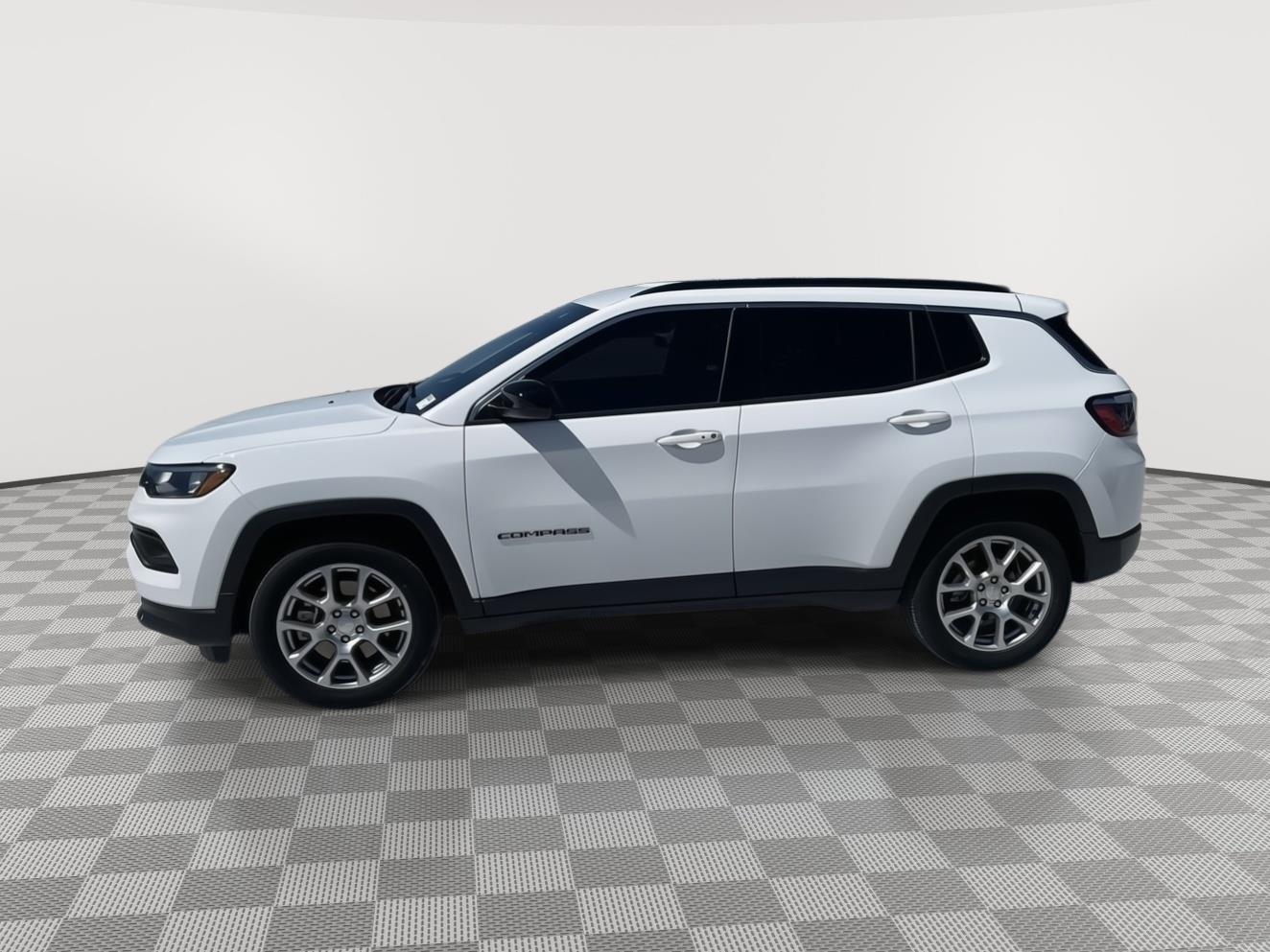 Used 2024 Jeep Compass for sale in Grand Island NE