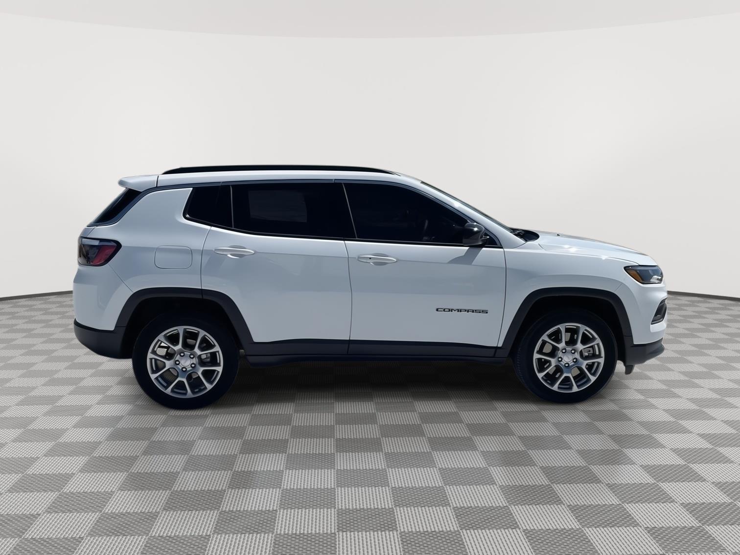 Used 2024 Jeep Compass for sale in Grand Island NE