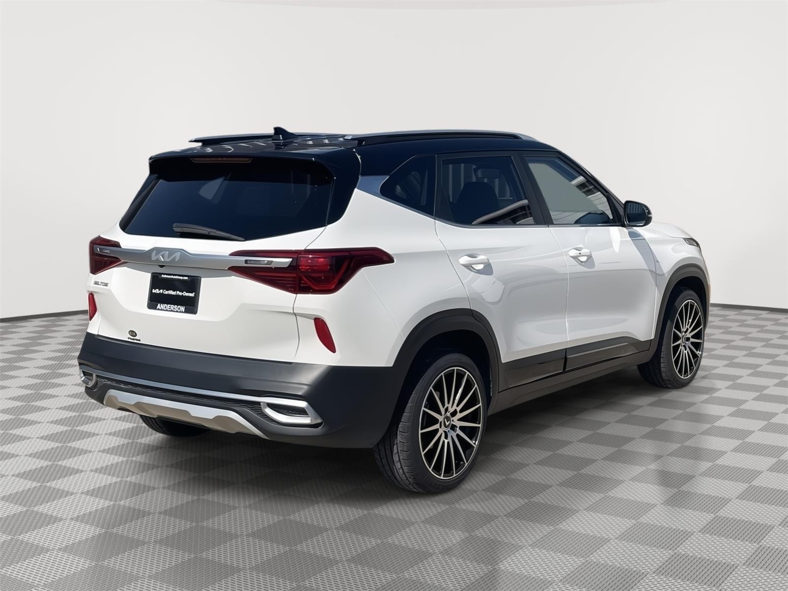 Pre-Owned 2023 Kia Seltos for sale in Grand Island NE