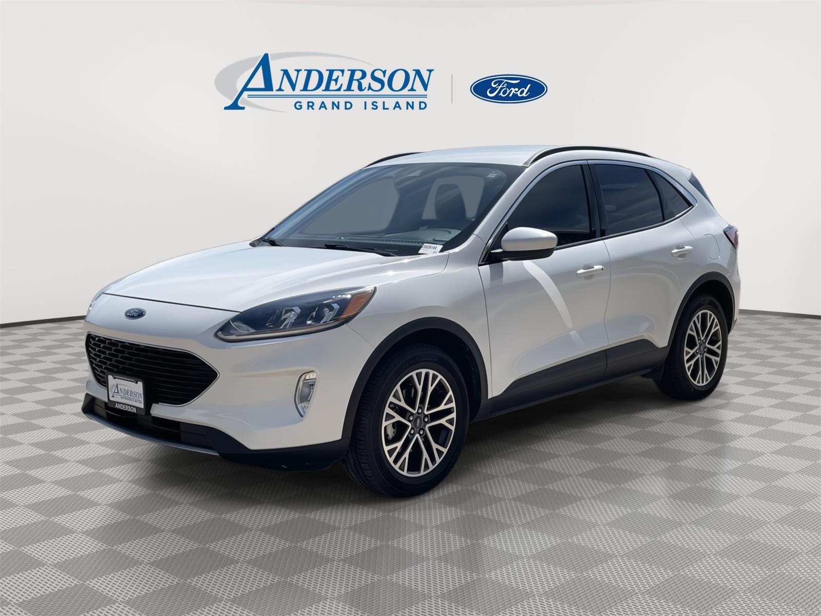 Star White Metallic Tri-Coat 2020 Ford Escape SUV / Crossover All-Wheel Drive 8-Speed Automatic