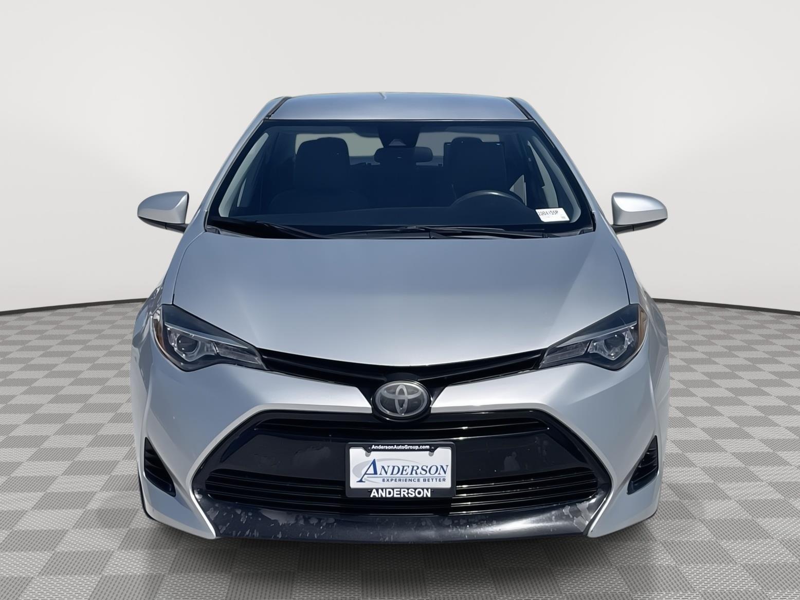 Vehicle photo 6