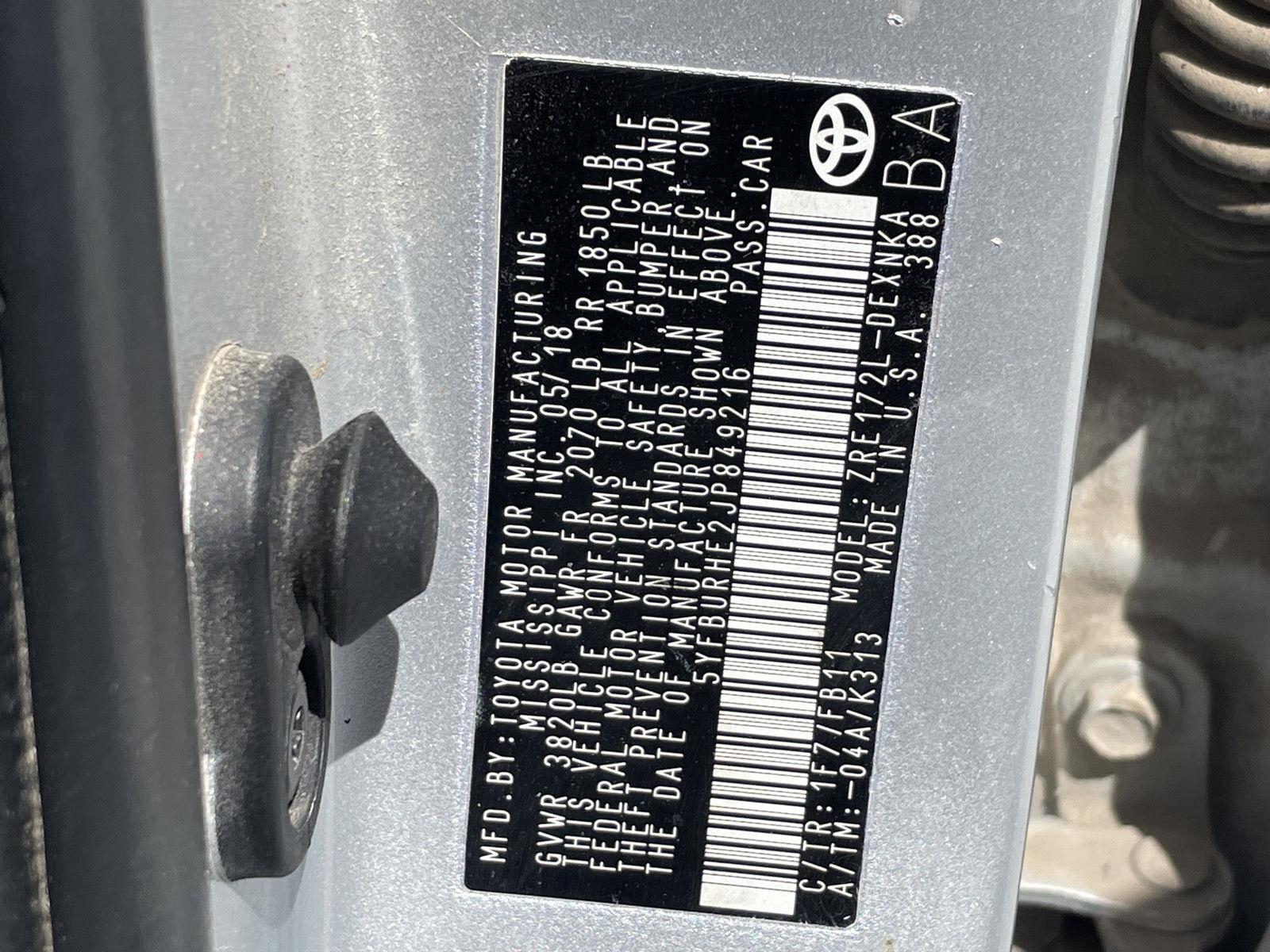 Vehicle photo 8