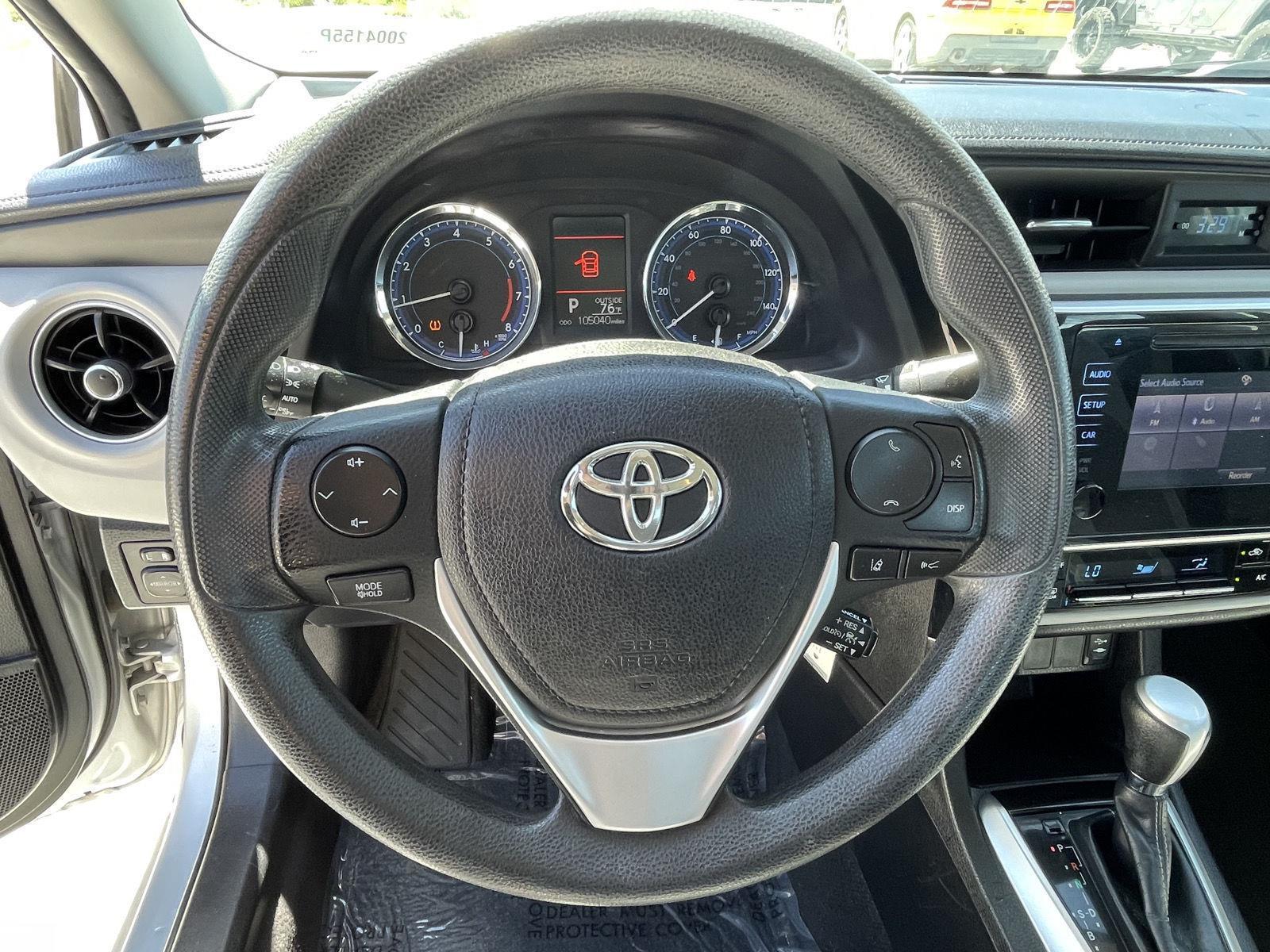 Vehicle photo 10