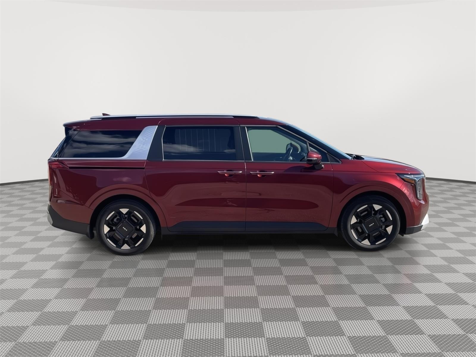 Used 2025 Kia Carnival for sale in Grand Island NE
