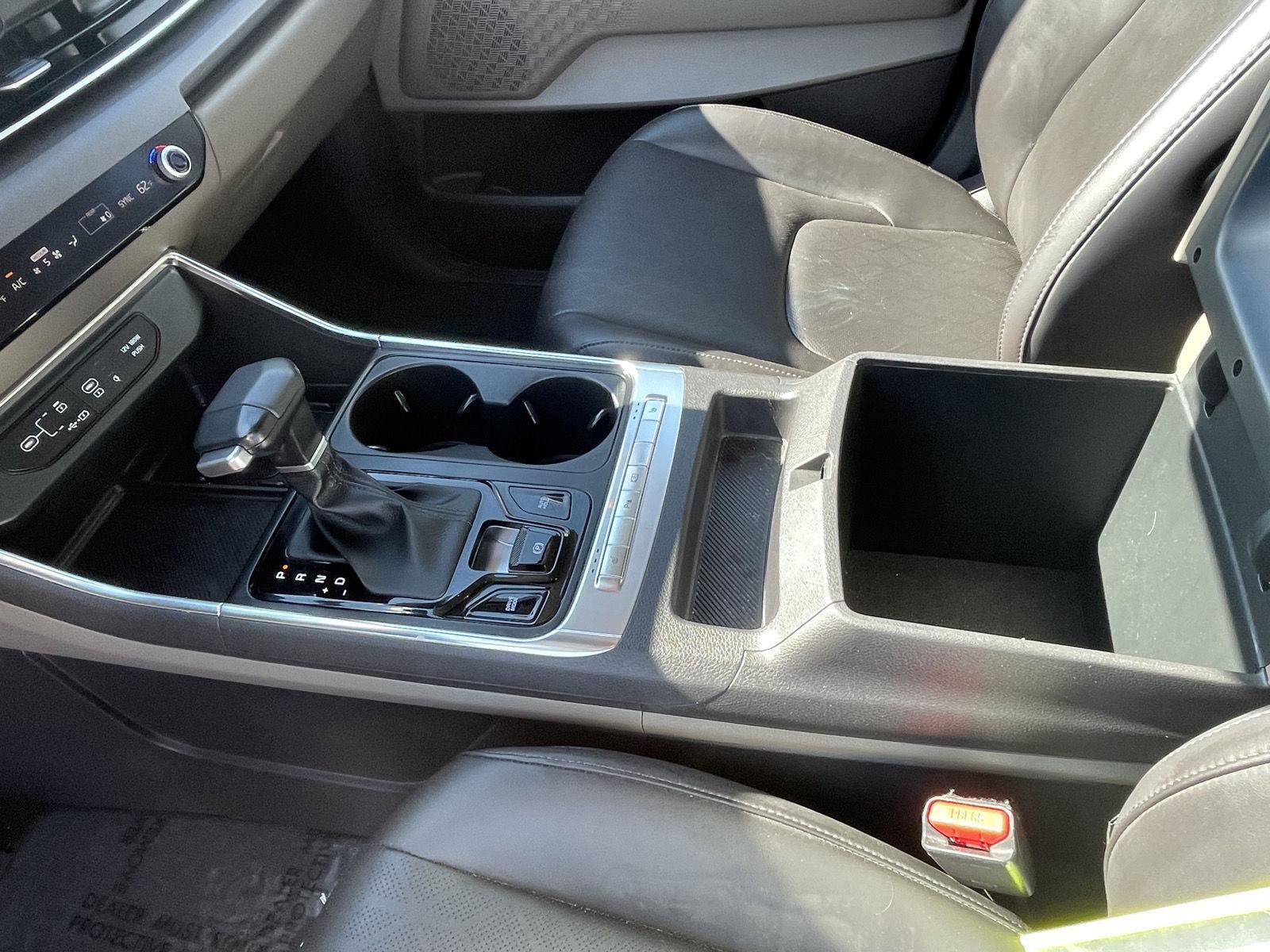 Used 2025 Kia Carnival for sale in Grand Island NE