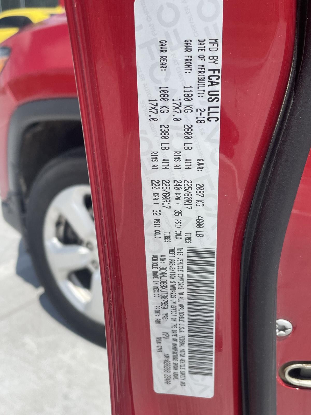 Vehicle photo 10