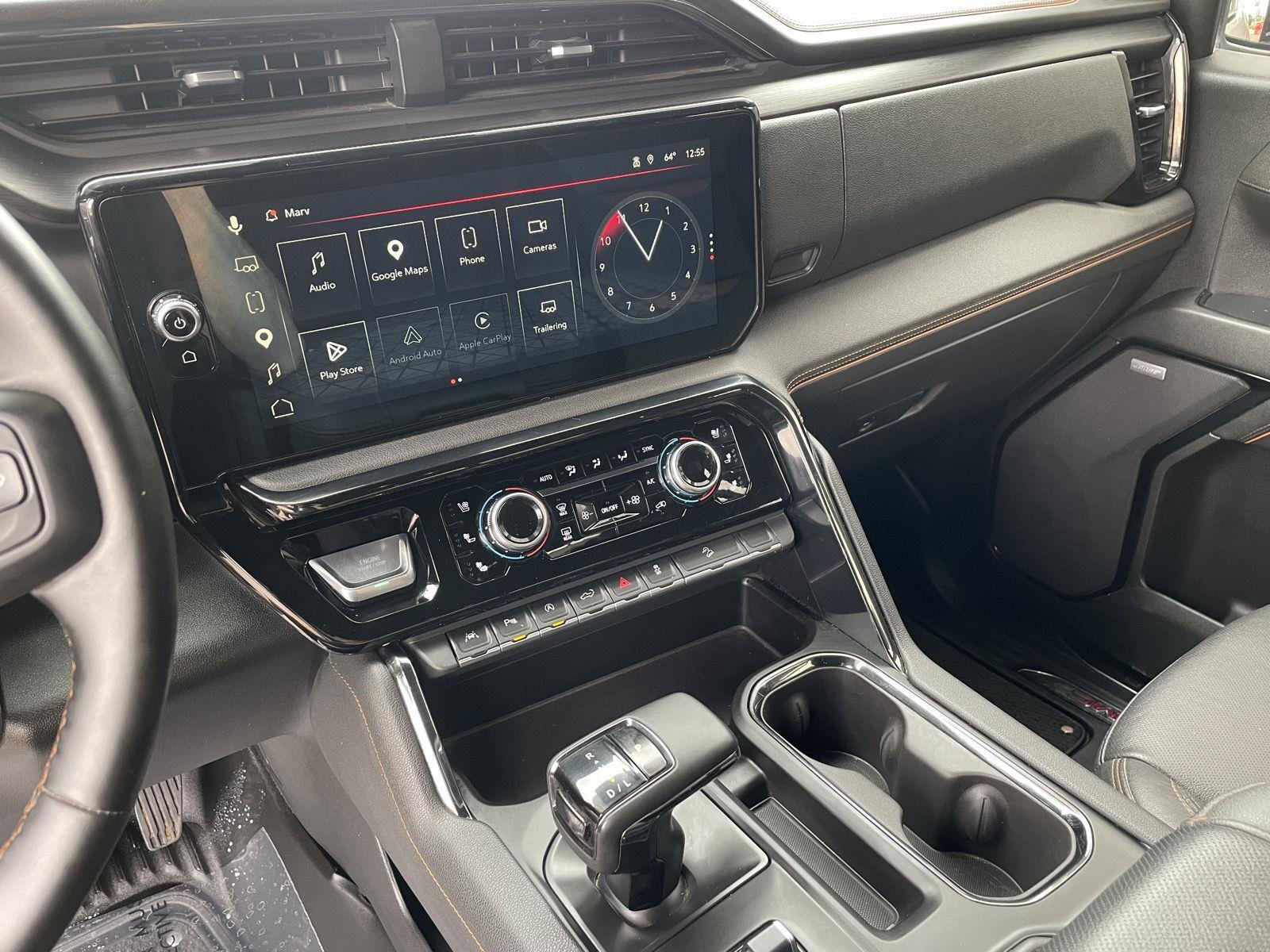 Vehicle photo 16