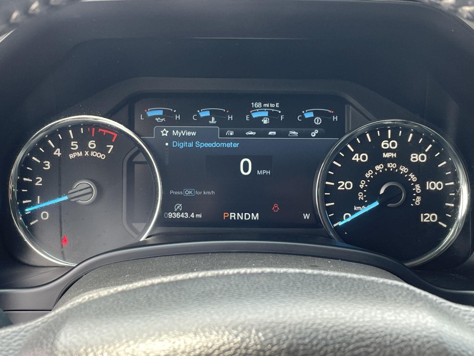 Vehicle photo 3