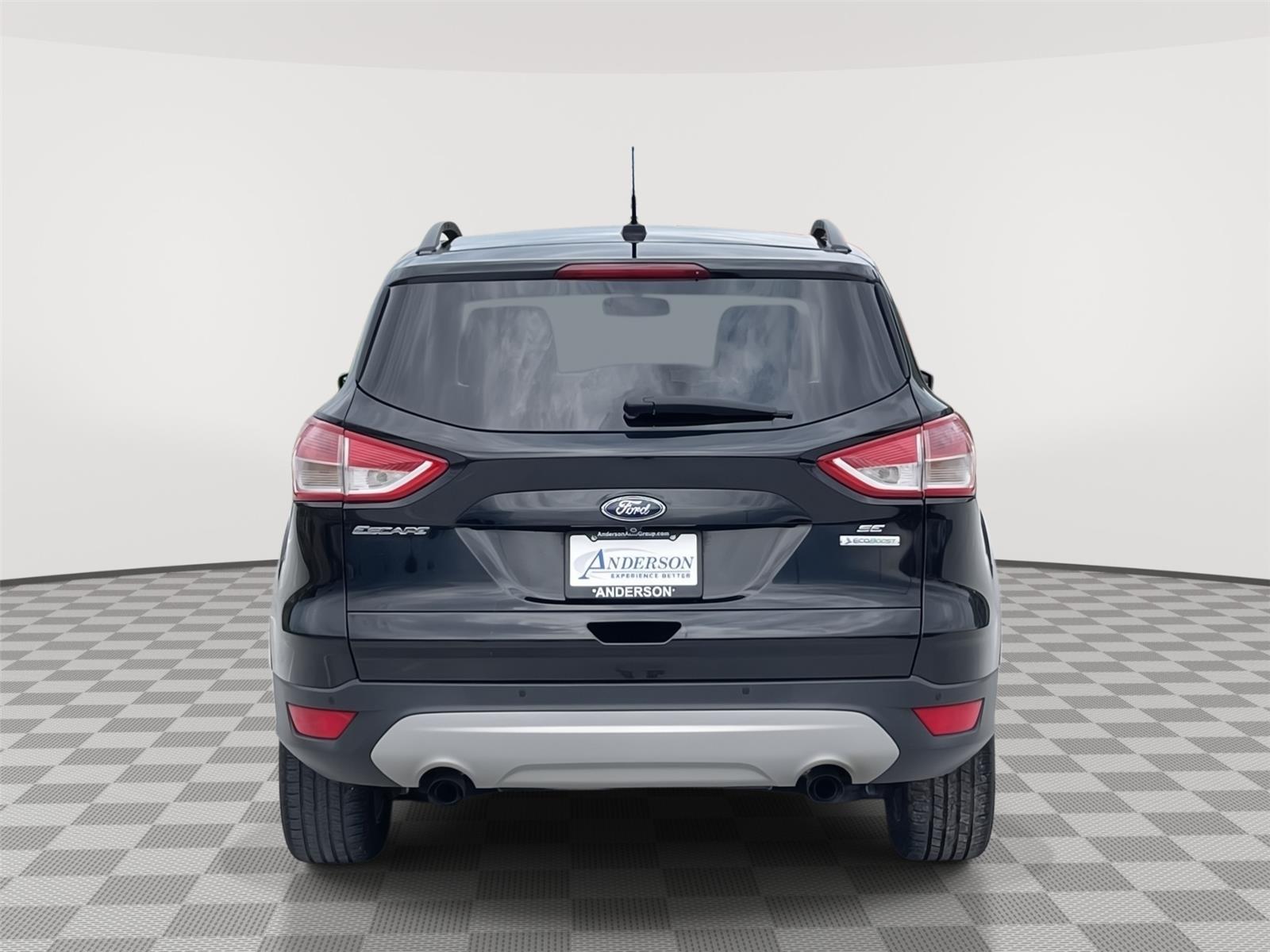 Vehicle photo 5