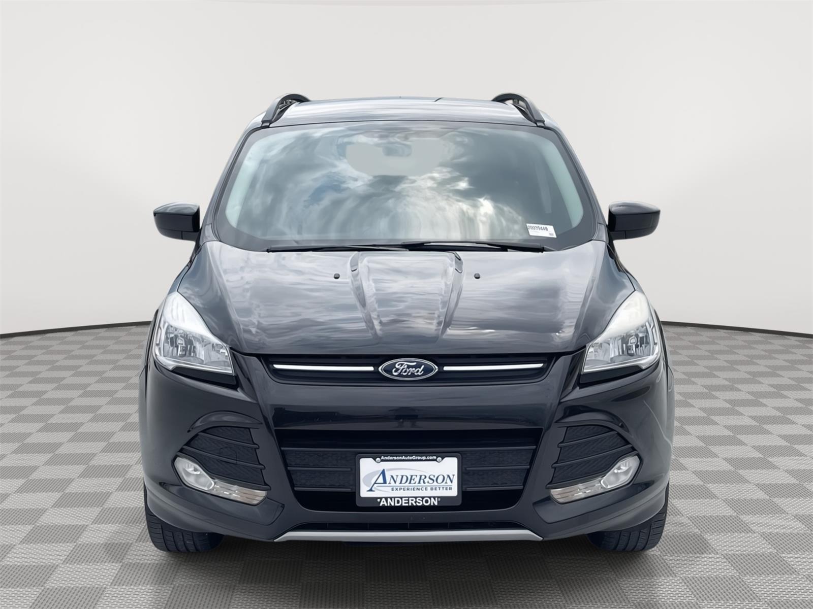 Vehicle photo 9
