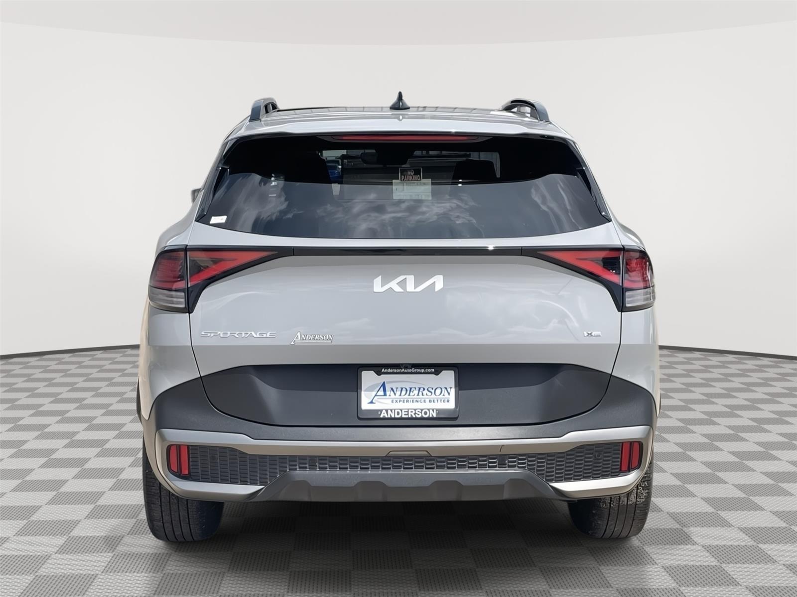 Vehicle photo 5