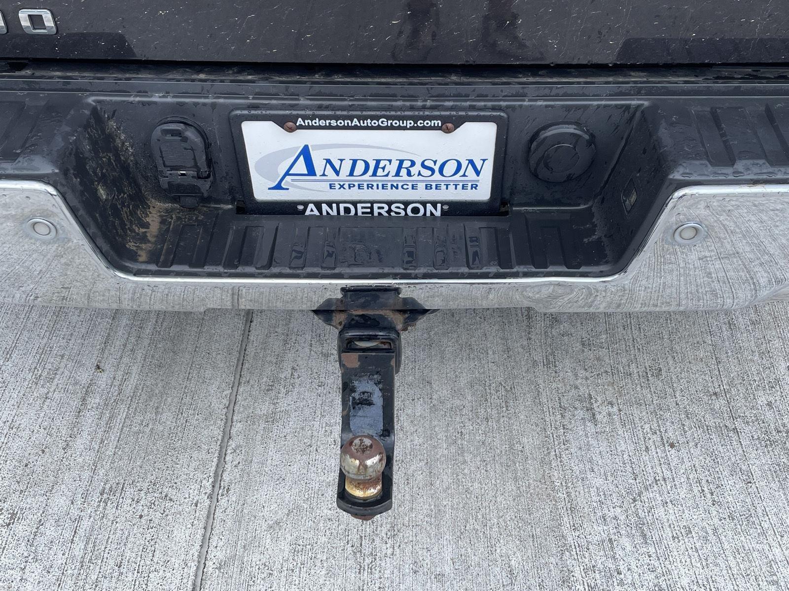 Vehicle photo 22