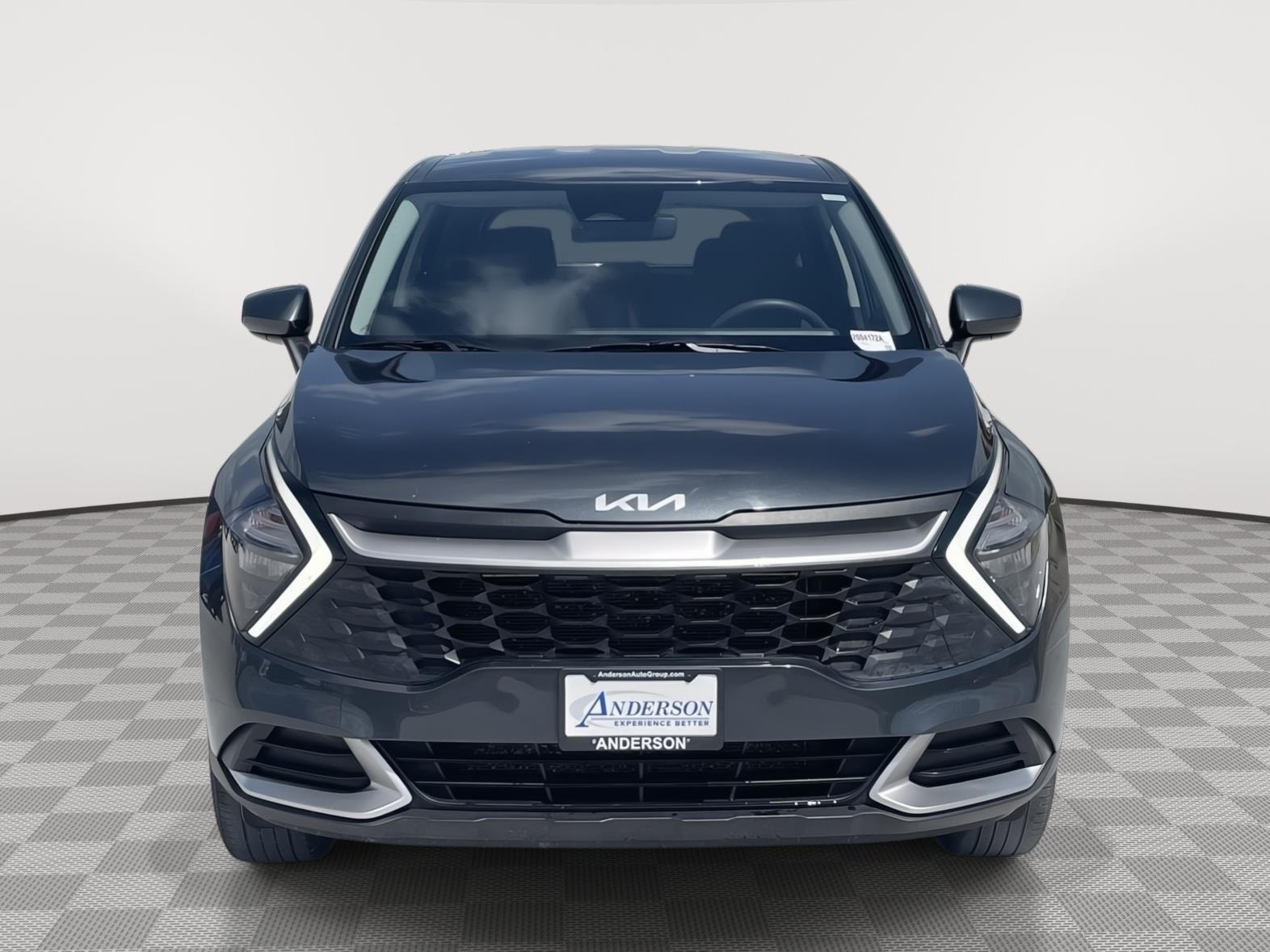 Vehicle photo 9