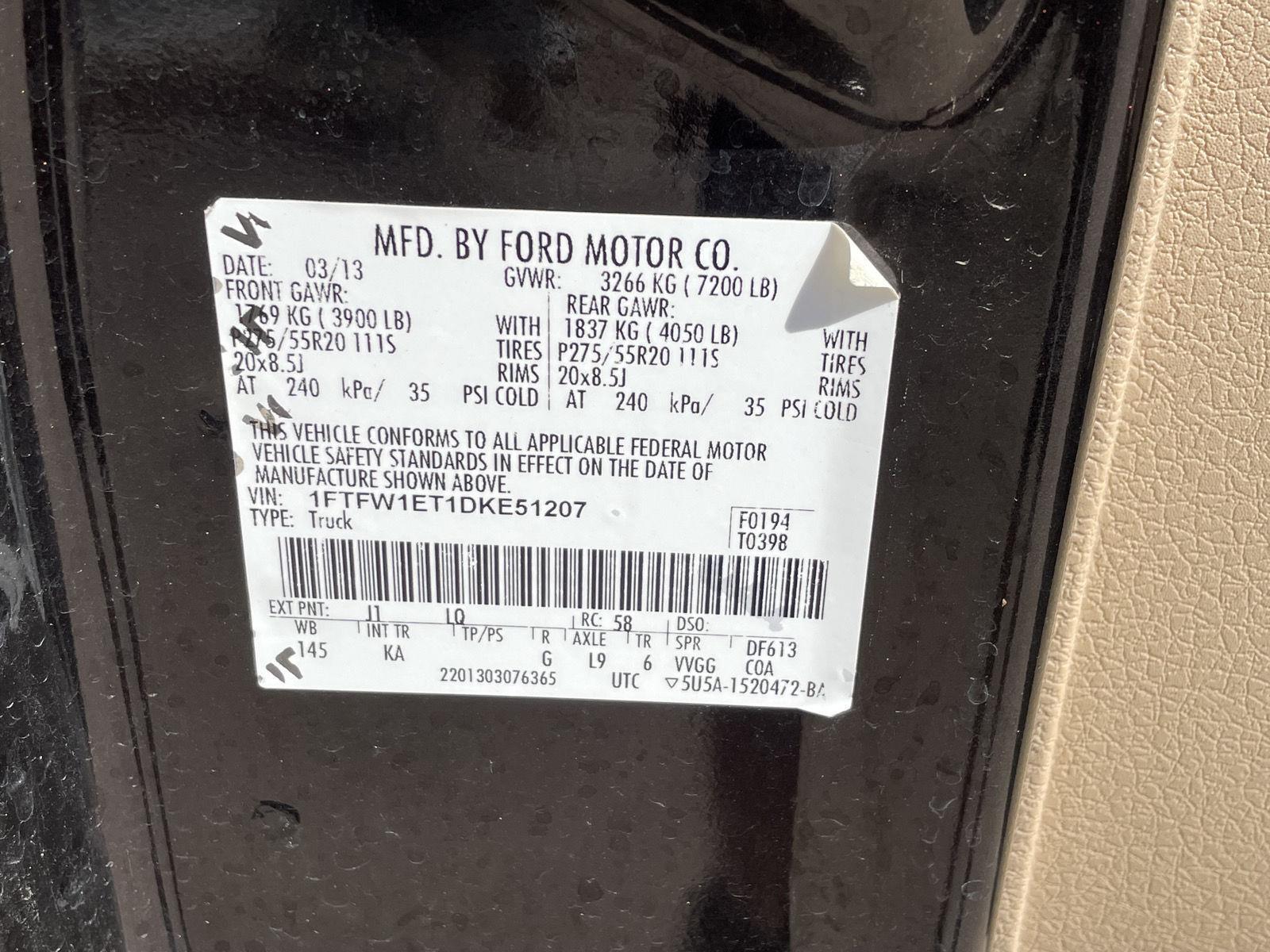 Vehicle photo 11