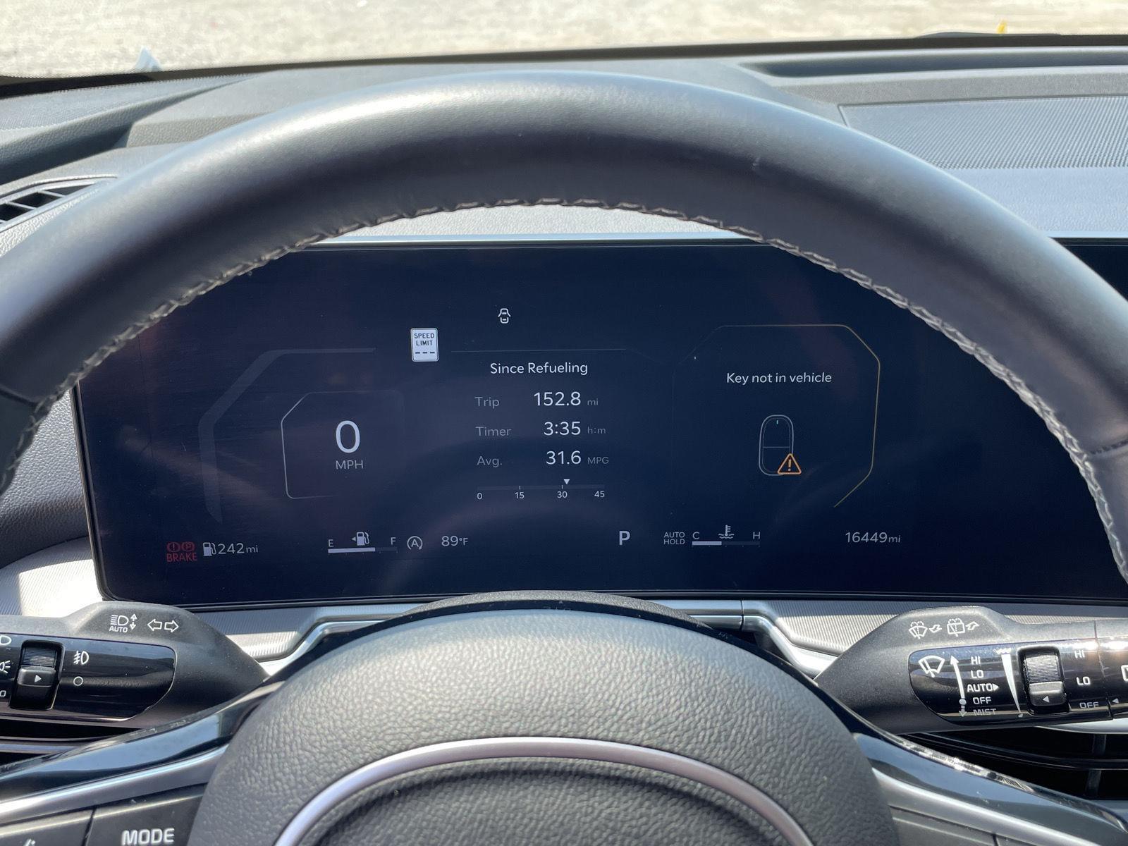 Vehicle photo 3