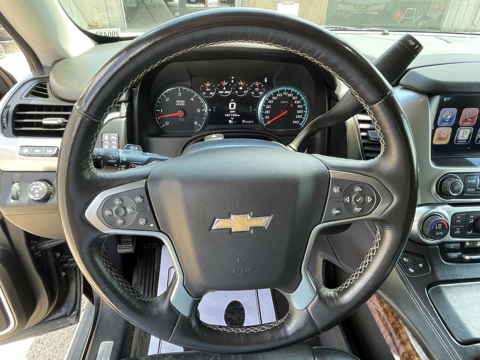 Vehicle photo 14
