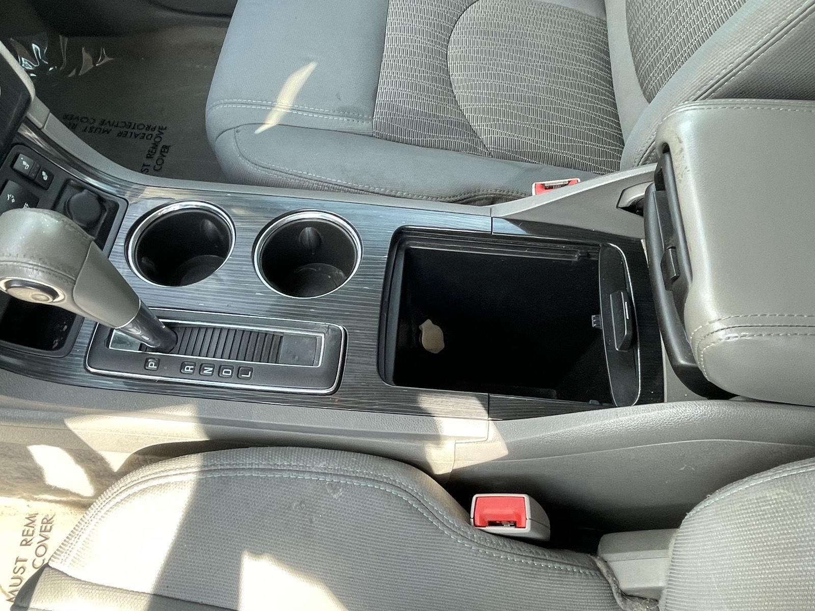 Vehicle photo 15