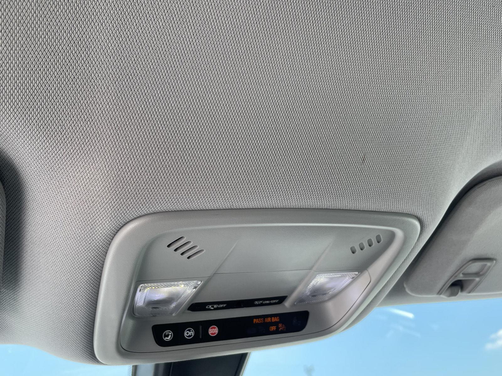 Vehicle photo 16