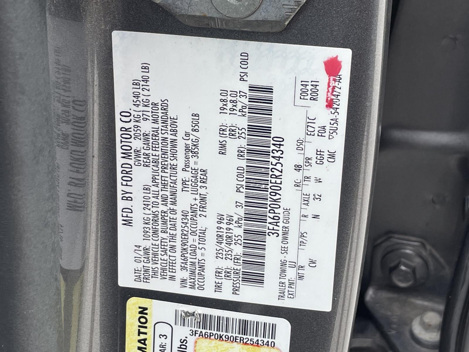 Vehicle photo 7
