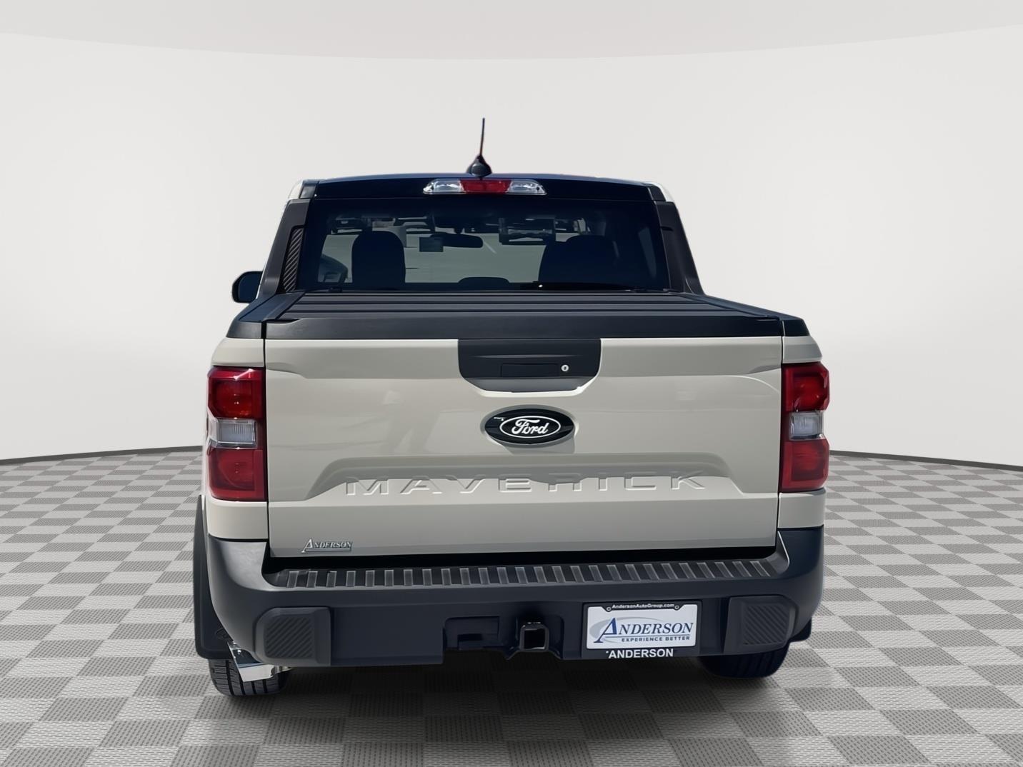 Vehicle photo 5