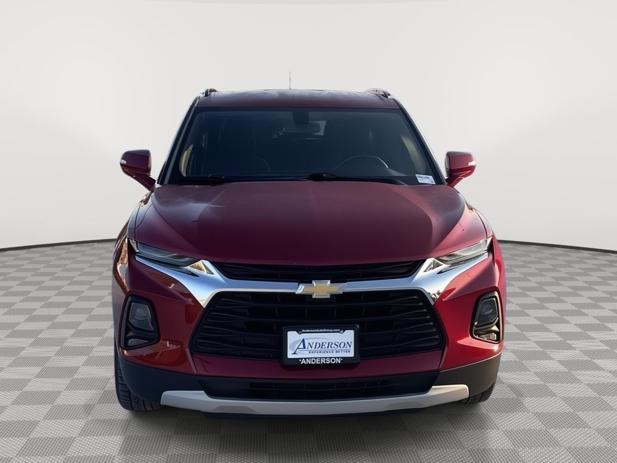 Vehicle photo 9