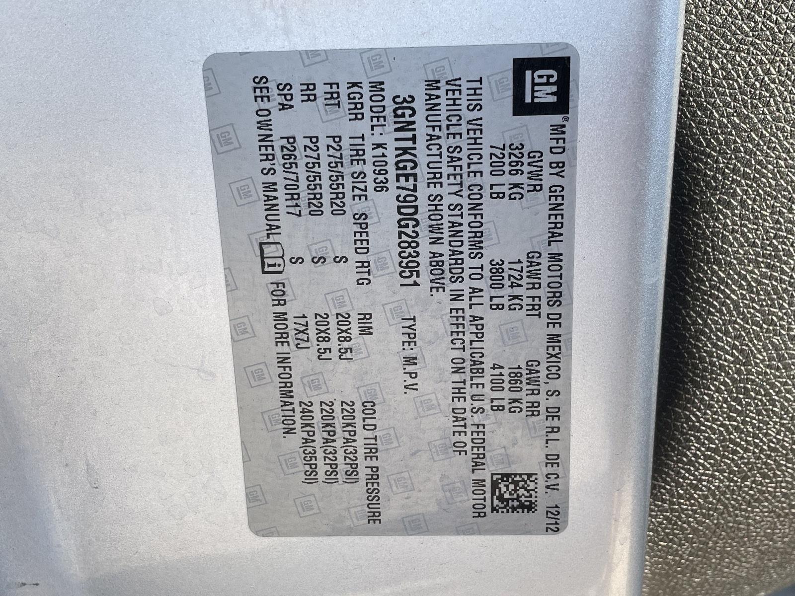 Vehicle photo 11