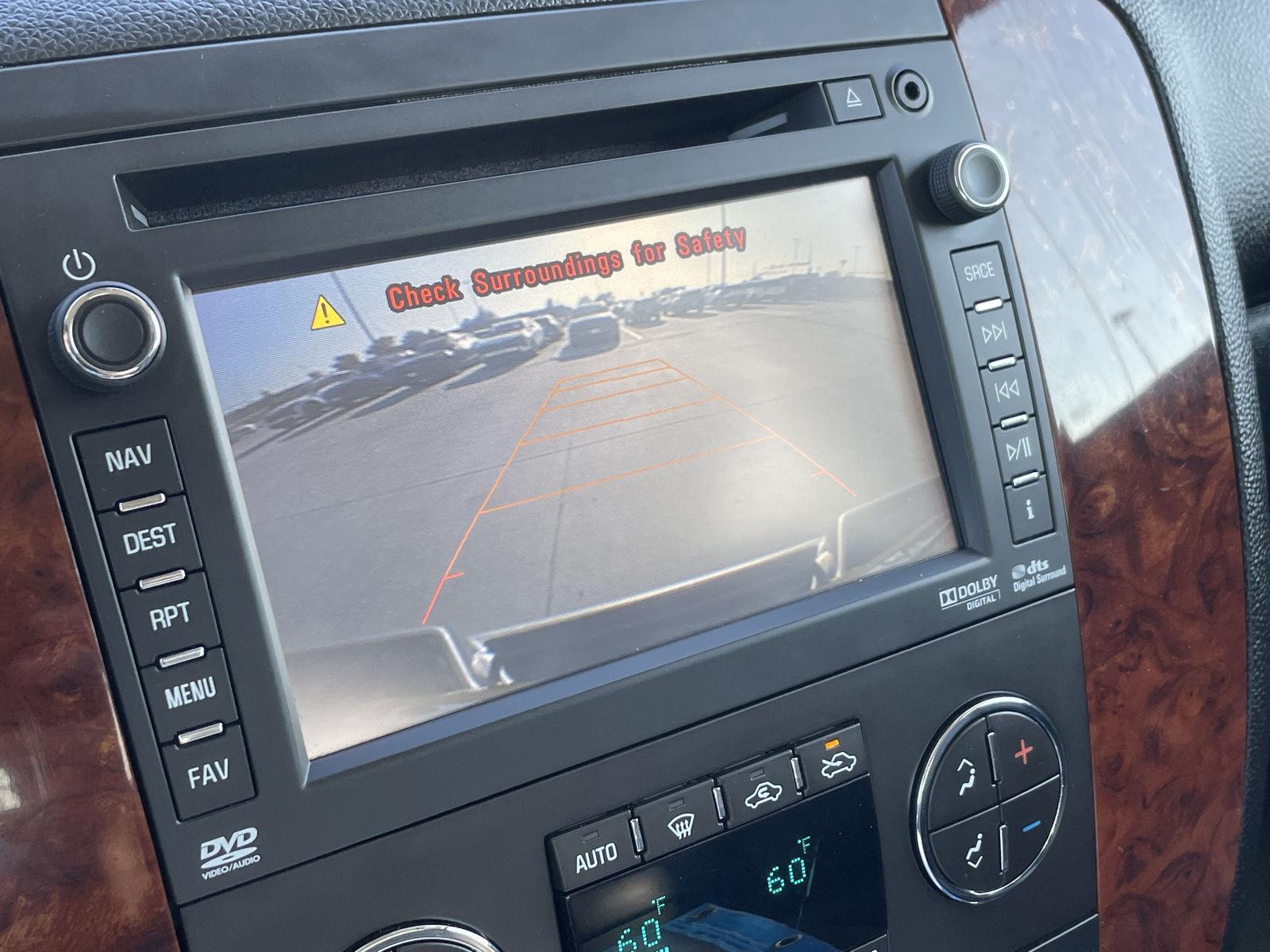 Vehicle photo 16