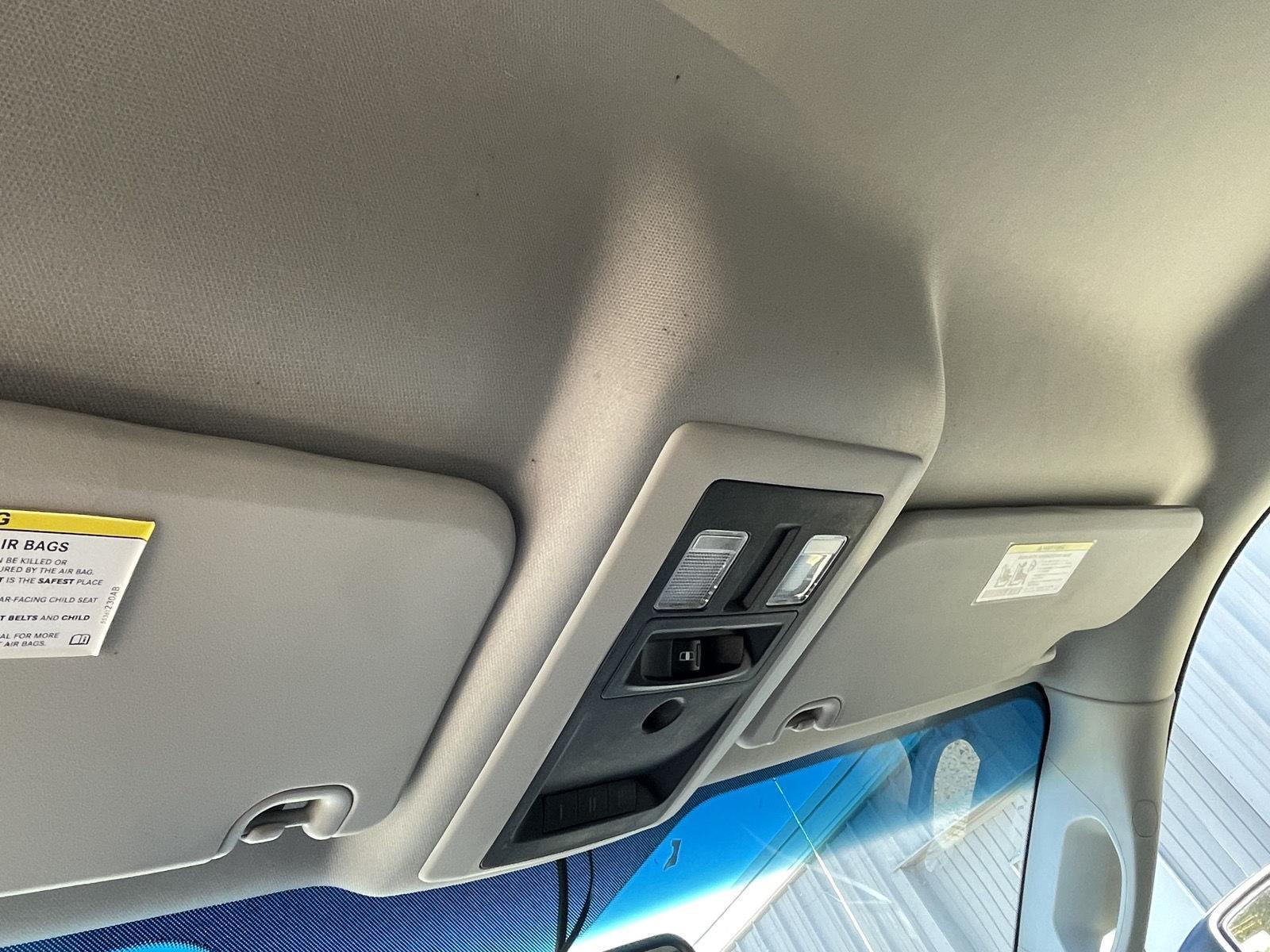 Vehicle photo 16