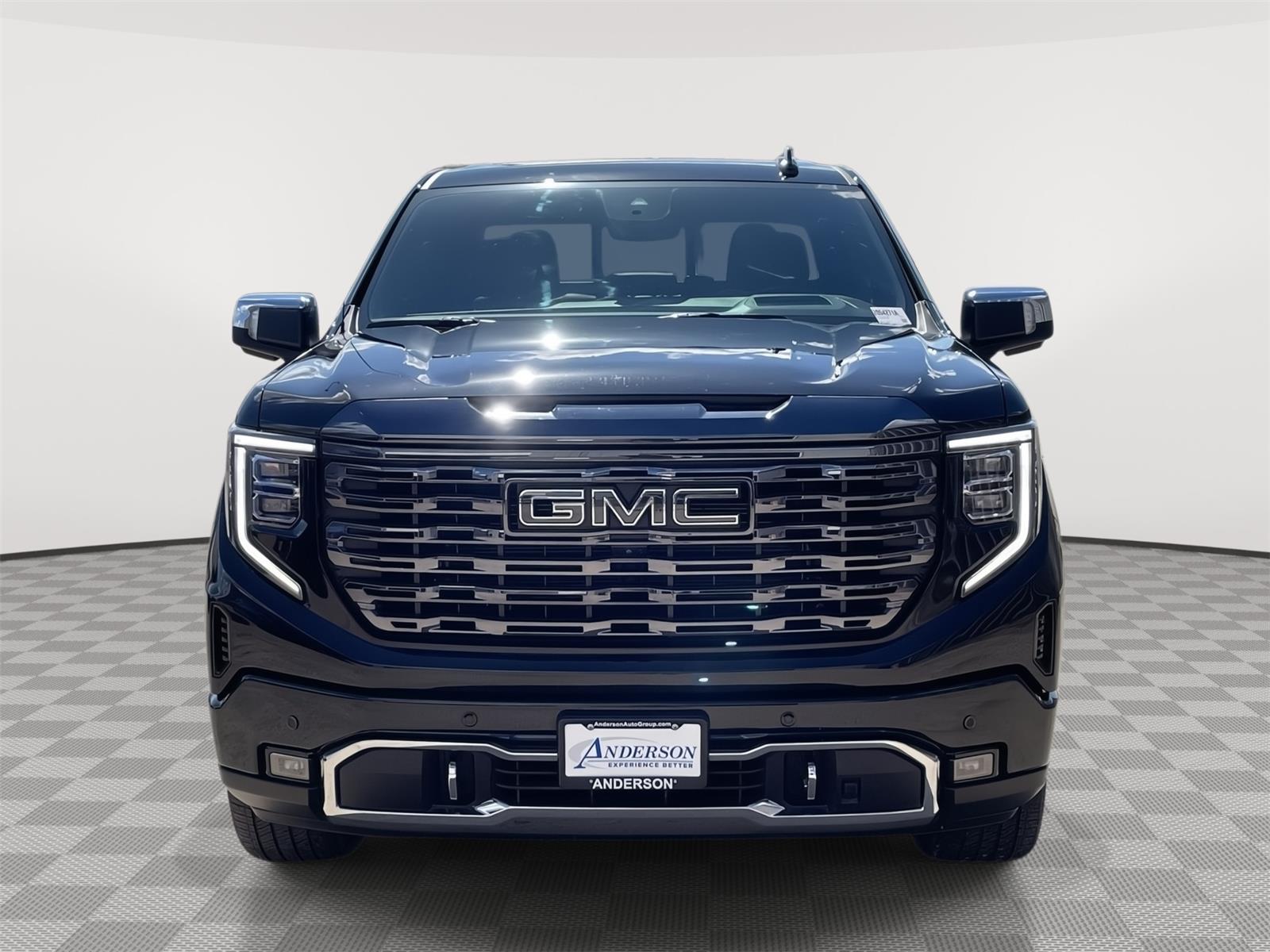 Vehicle photo 9