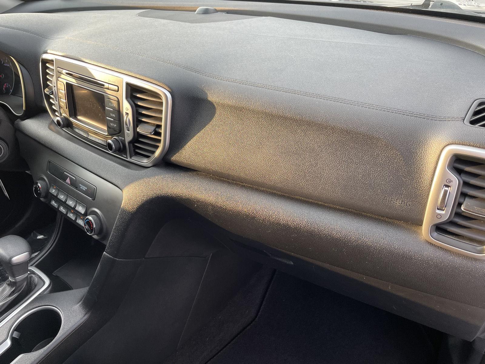Vehicle photo 22