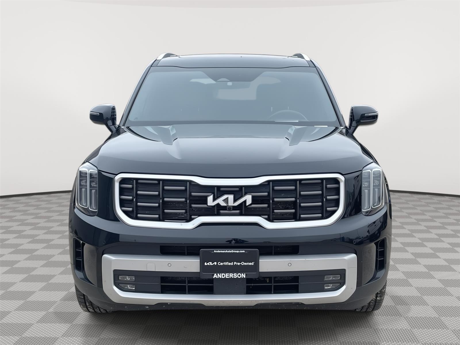 Vehicle photo 9