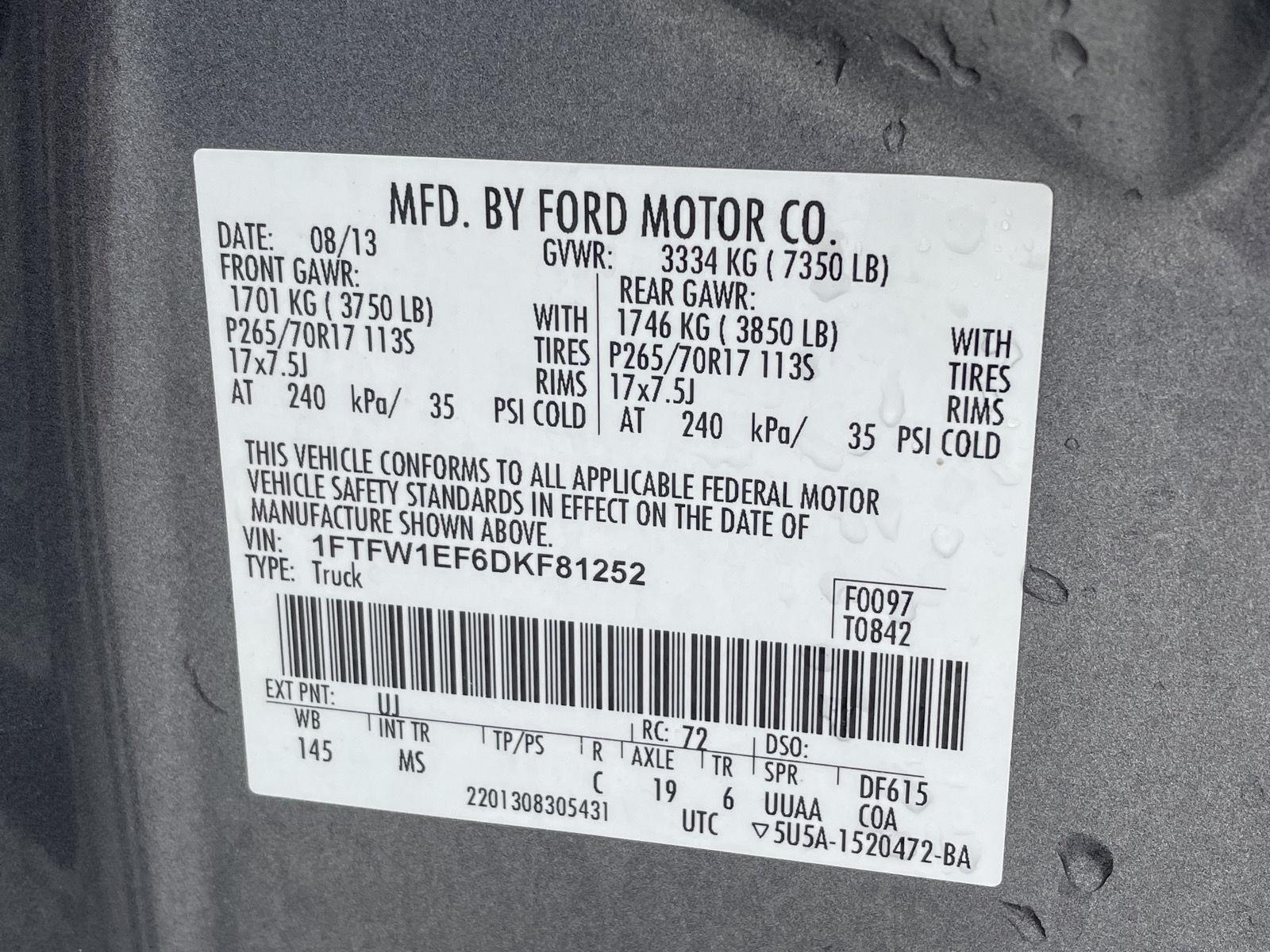 Vehicle photo 11